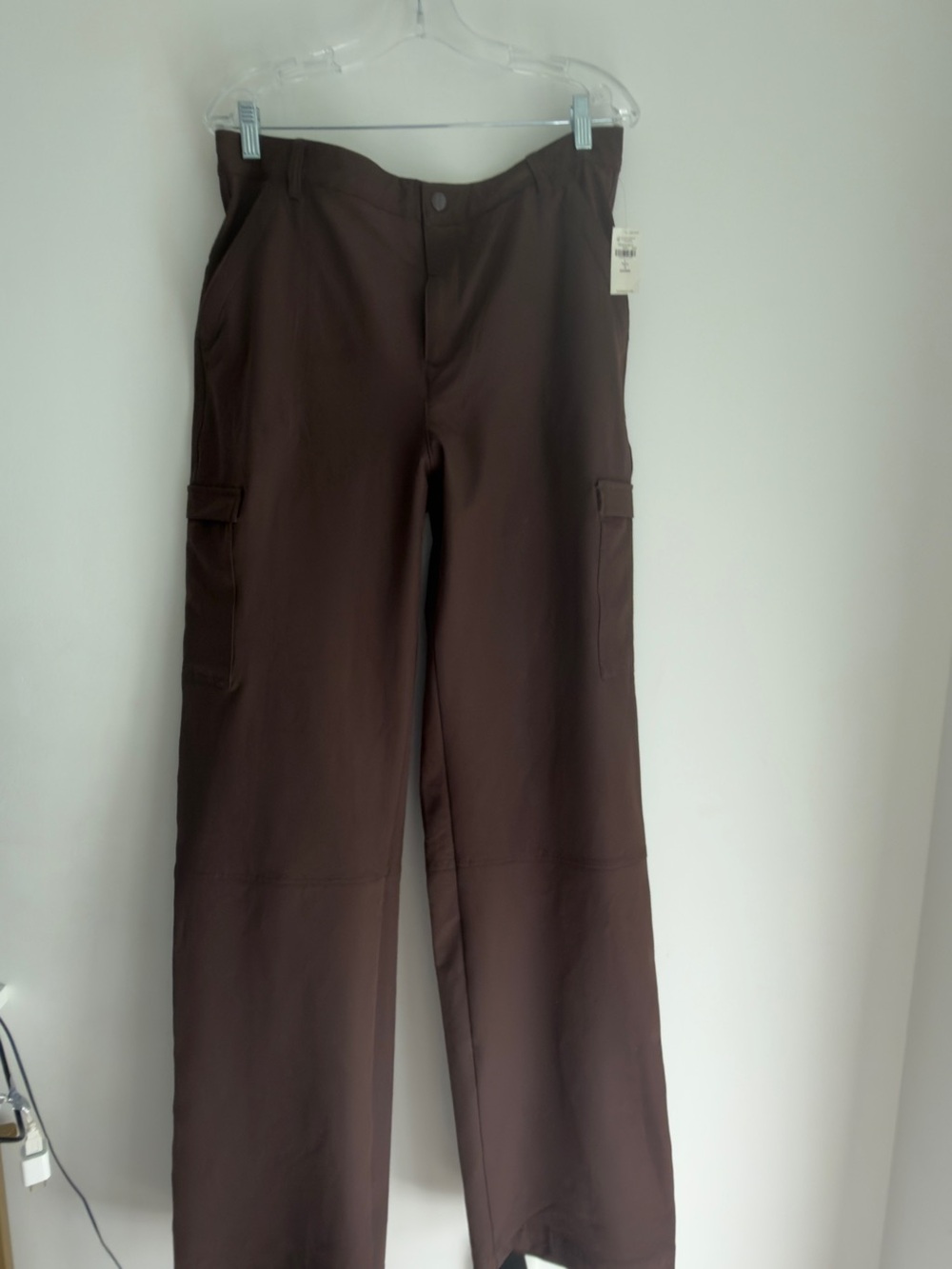 Old Navy Brown Wide-Leg Cargo Pants - Picture 4 of 6